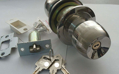 萨嘎24小时上门开锁公司