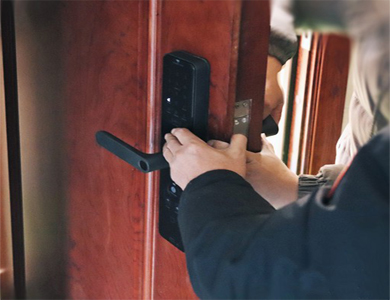 萨嘎24小时上门开锁公司